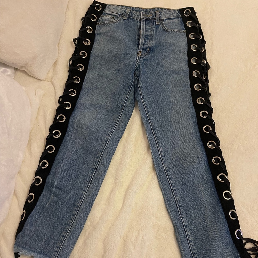 Mid-rise jeans